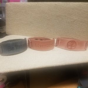 18 piece lot of paparazzi jewelry